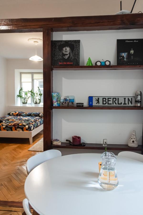 Berlin Apartment Lviv Eksteriør billede